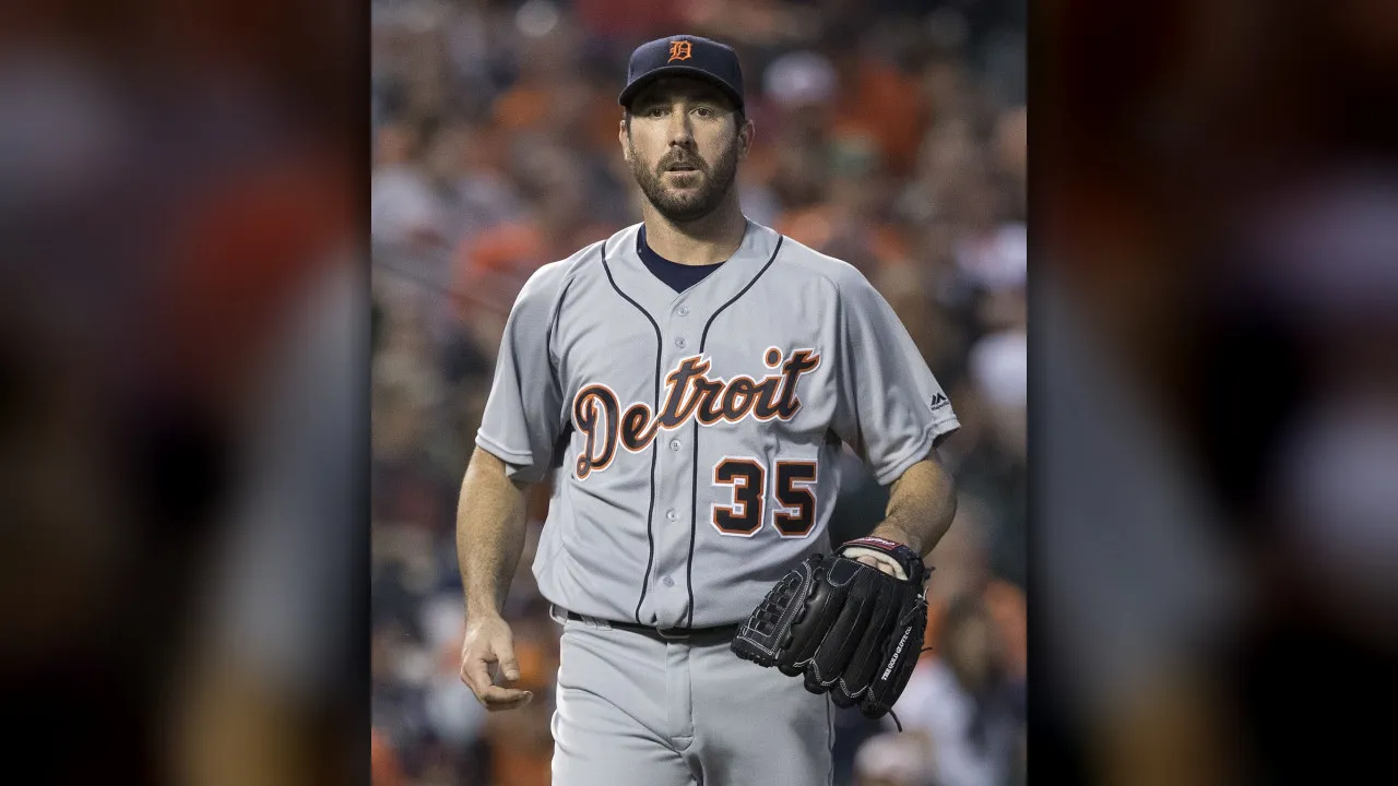 Justin Verlander sobs as daughter, 7, runs onto the mound in emotional MLB farewell