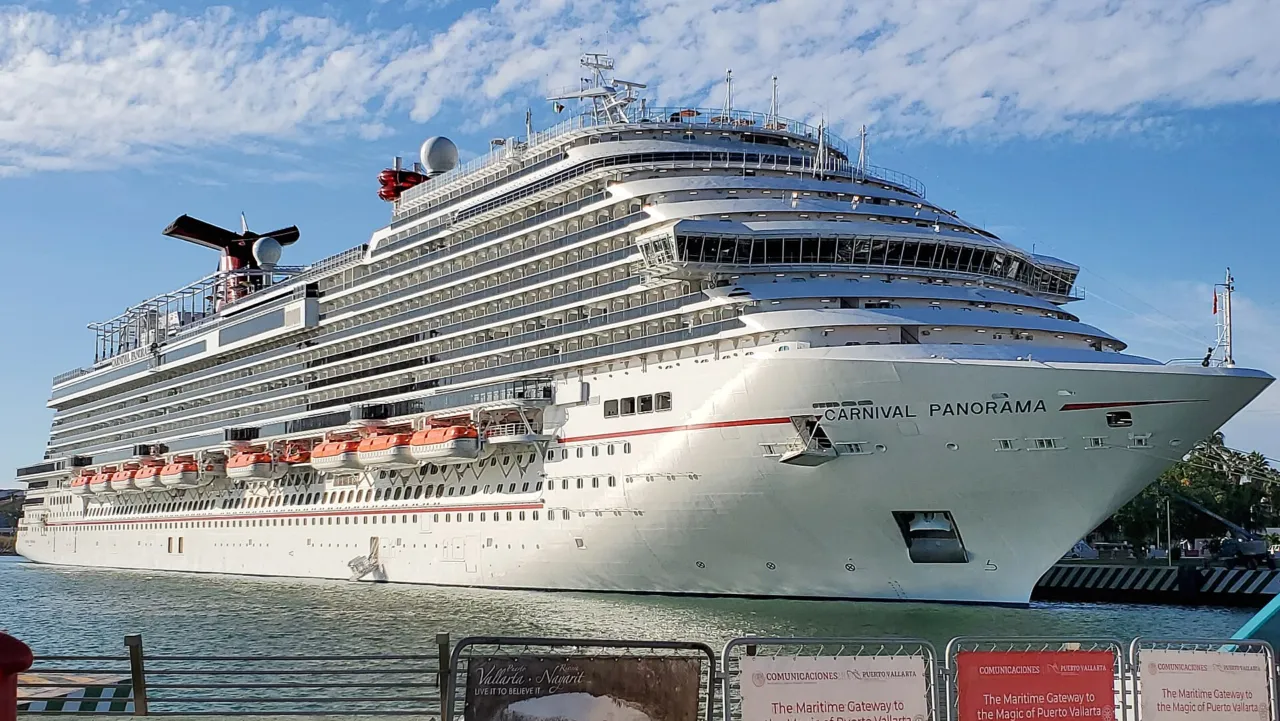 Tragic update after dad-of-three vanishes from cruise ship on 15th wedding anniversary trip